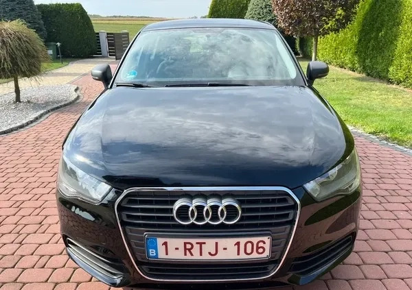 Audi A1 cena 34900 przebieg: 153000, rok produkcji 2013 z Gniezno małe 137